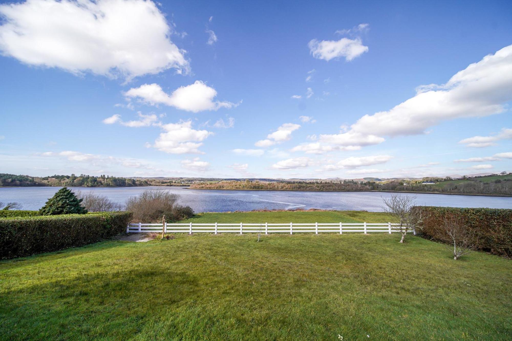 Edgewater Villa Donegal Town Exterior photo