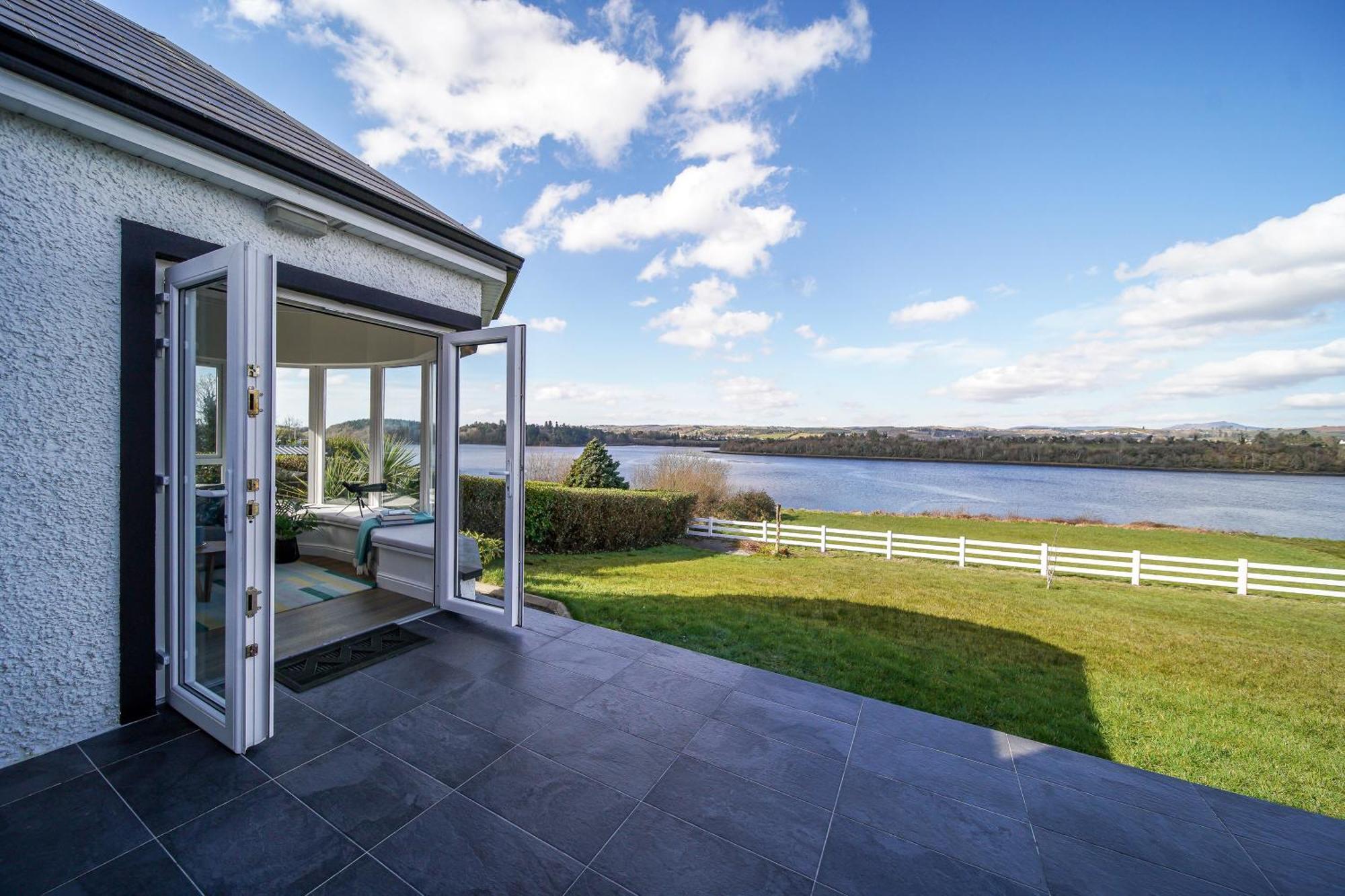Edgewater Villa Donegal Town Exterior photo